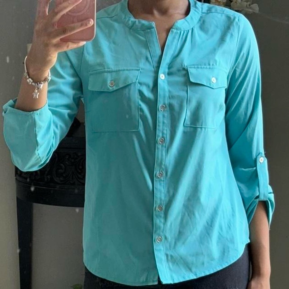 blue blouse